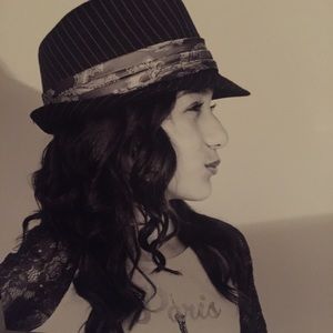 Meet your Posher, Linda